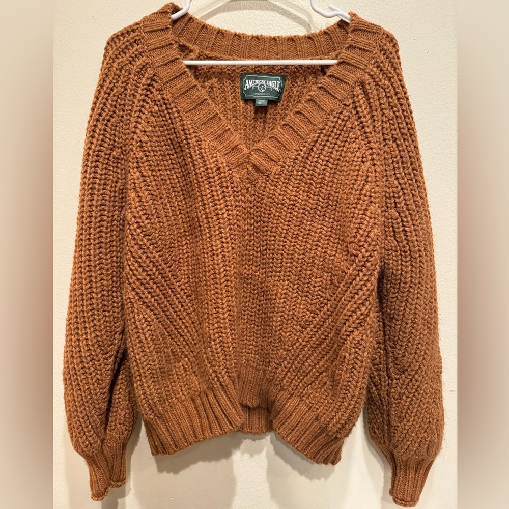 American Eagle Sweater